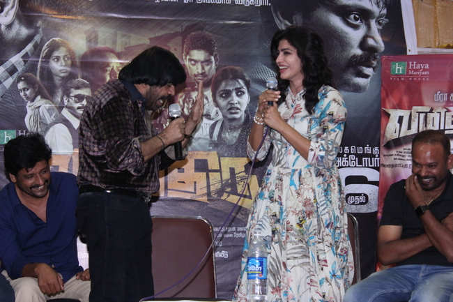 Vizhithiru Movie Press Meet Stills